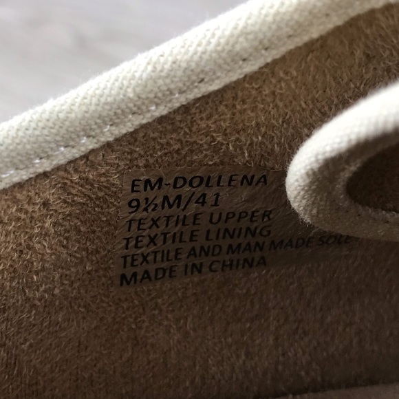 ED Ellen Degeneres Slip On Sneakers - Picture 7 of 8